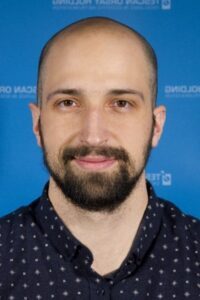 Martin-Slama-1-200x300