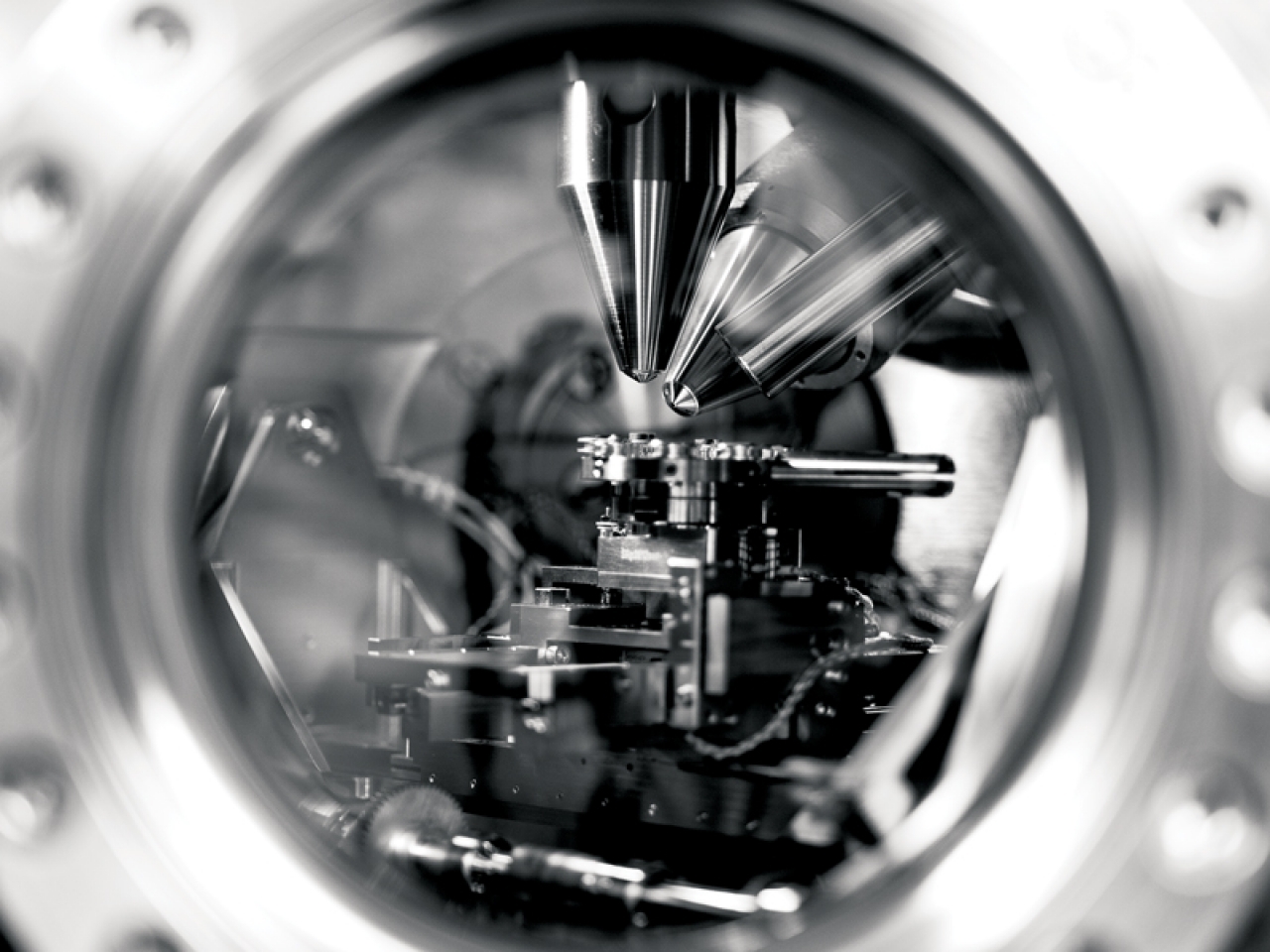 NANOSPACE by Orsay Physics